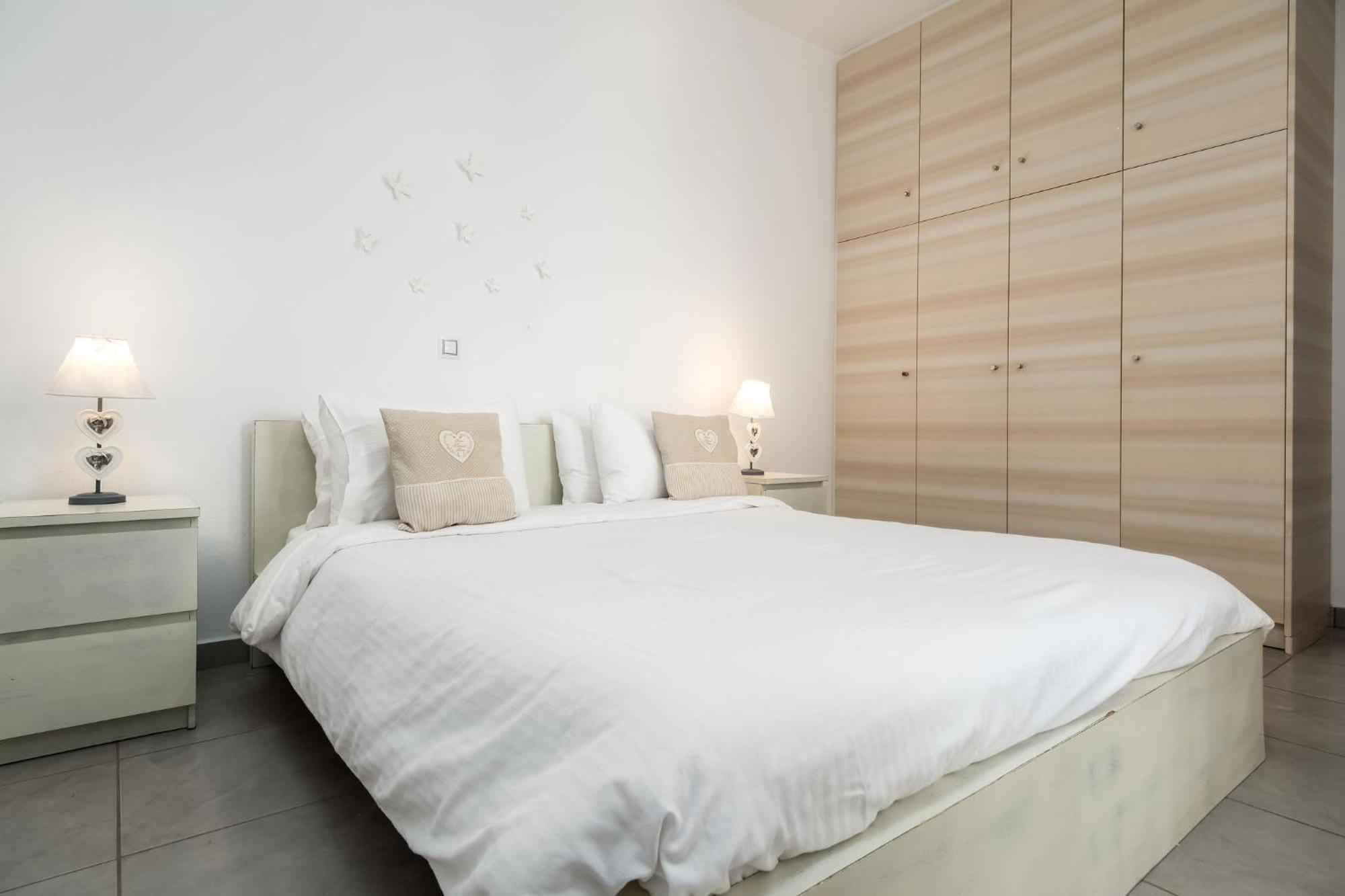 Azzurro Bianco Suites Πάρος Εξωτερικό φωτογραφία