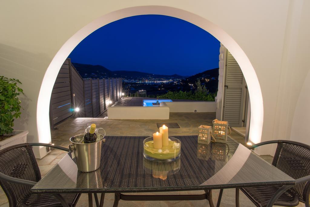 Azzurro Bianco Suites Πάρος Εξωτερικό φωτογραφία