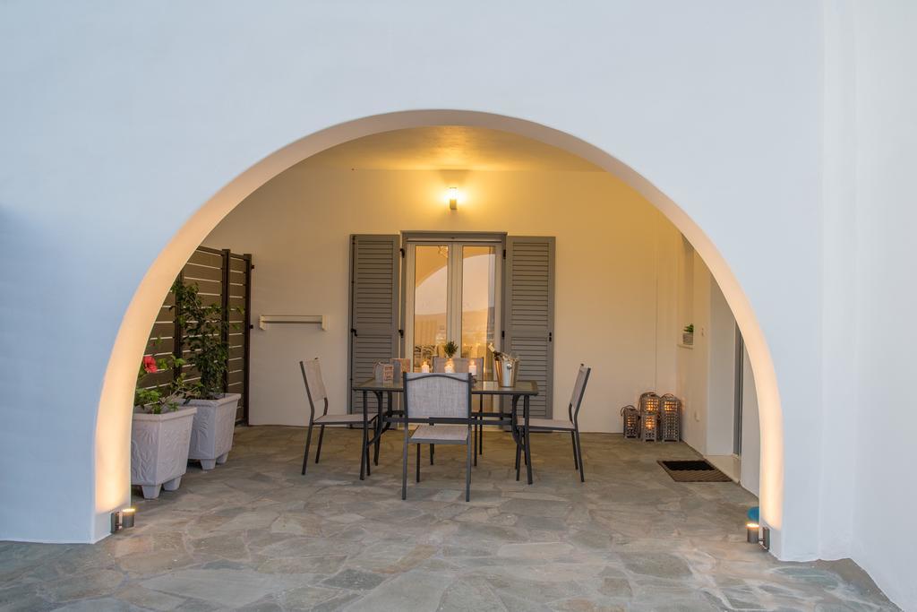Azzurro Bianco Suites Πάρος Εξωτερικό φωτογραφία